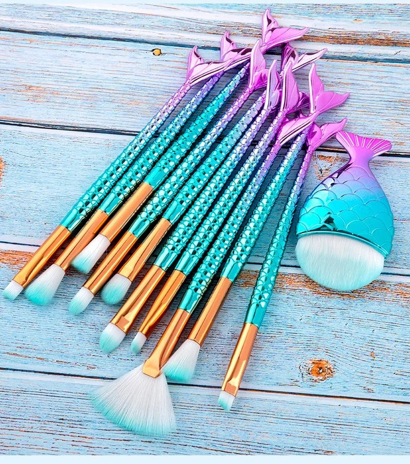 Kit 10/11 Pincéis de Maquiagem Sereia: Transforme Sua Maquiagem em uma Obra de Arte