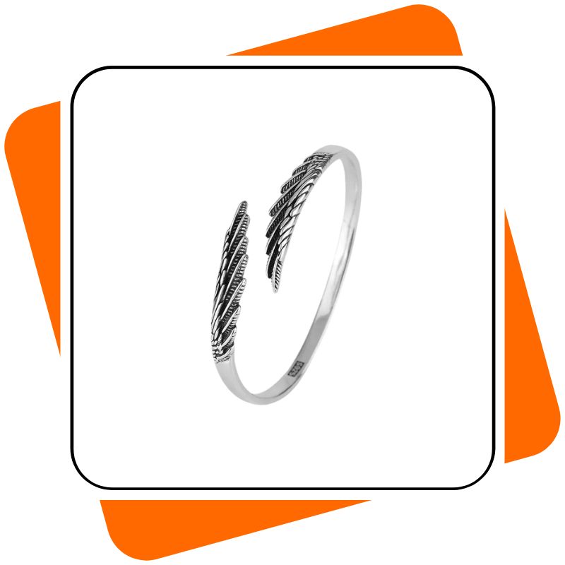 Bracelete e, ou, Anel de Metal Prateados Feminino